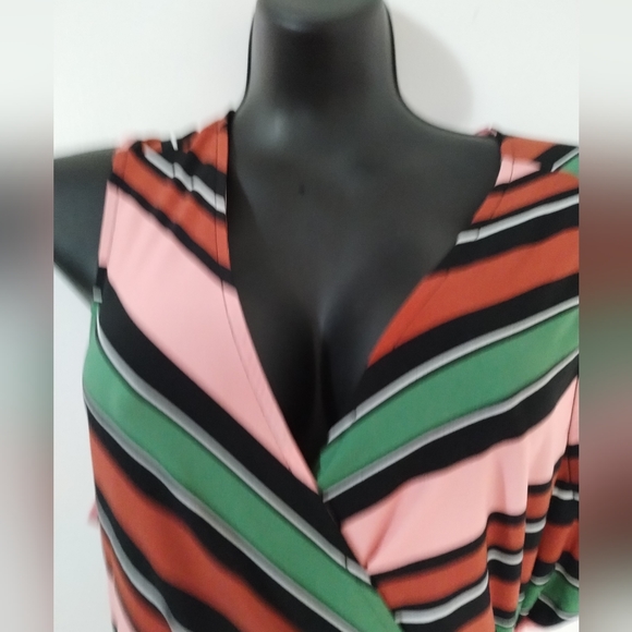 Torrid Studio Knit Surplice Romper Women's Size 3X - Picture 5 of 12